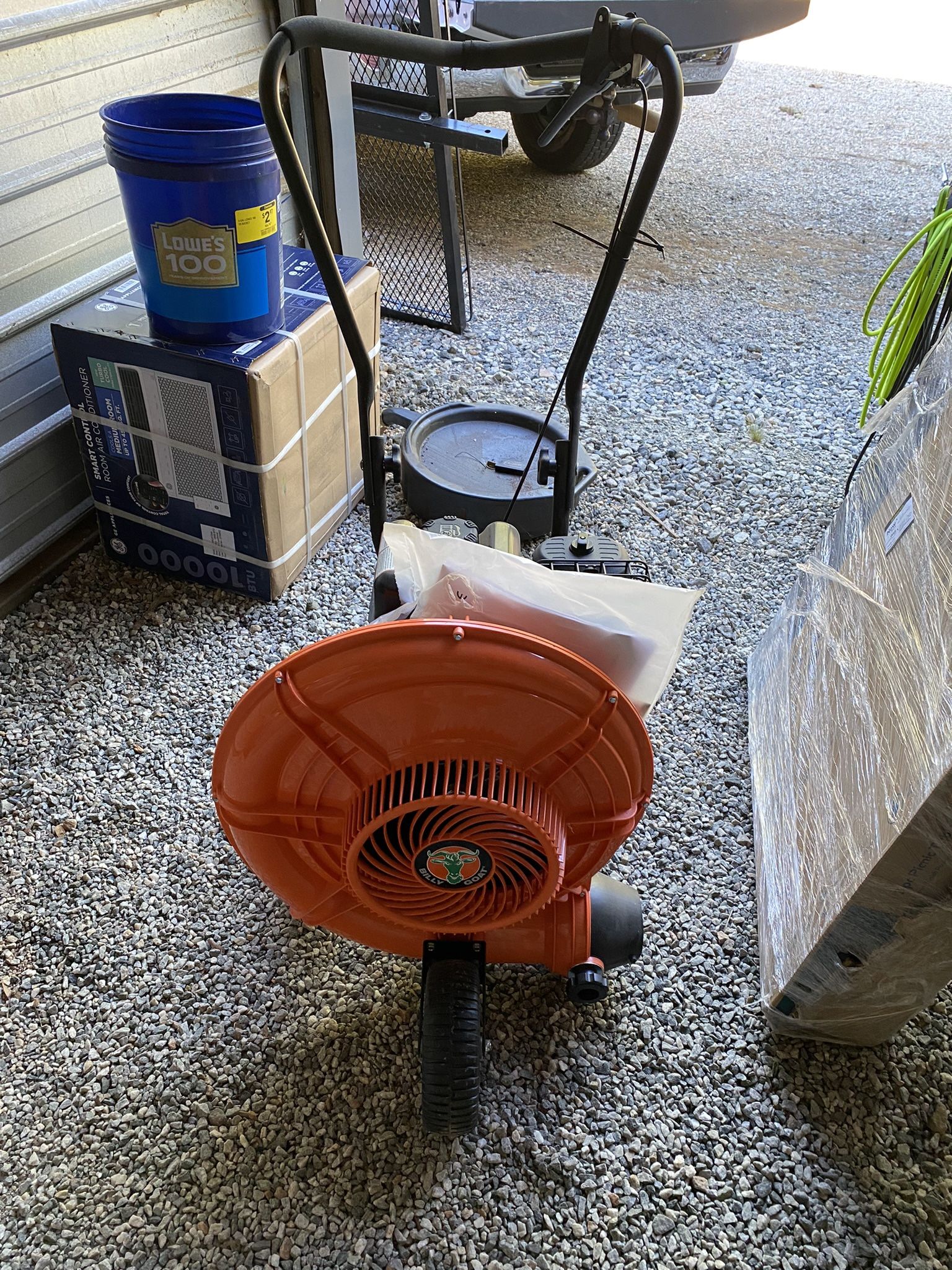 Leaf Blower