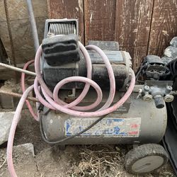 Air Compressor 