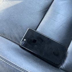 Apple iPhone 7 Black At&t