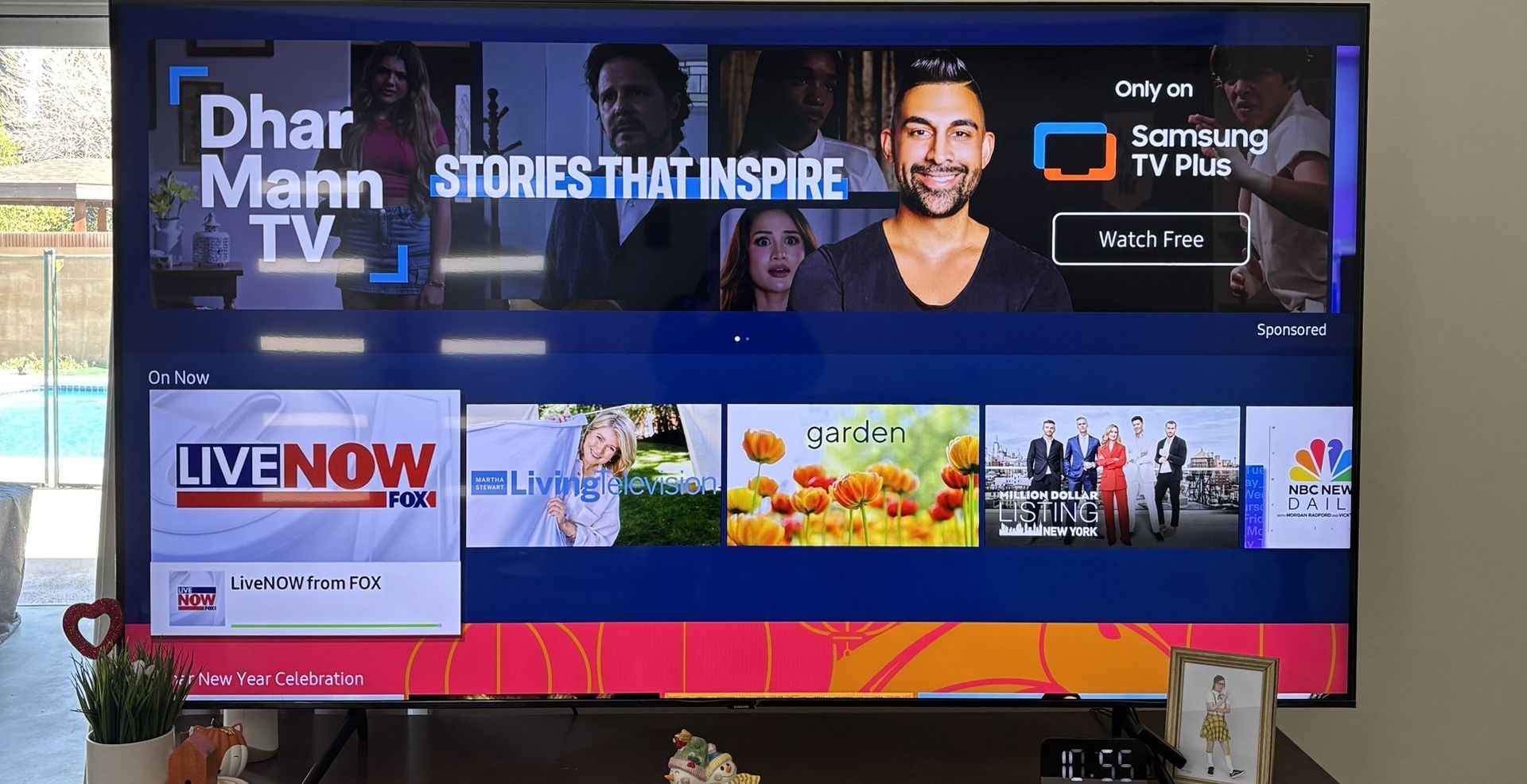 Samsung Smart TV 85” 700 Cash Near AV College