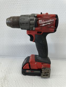 Milwaukee 2803-20 M18 FUEL 1/2” Drill/Driver *No Handles W/baterry