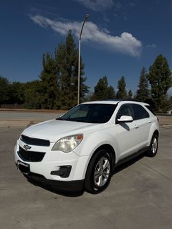 2014 Chevy Equinox (CLEAN TITLE)