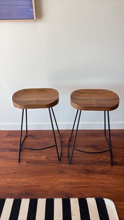 Bar stool