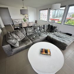 $6k Living Spaces Couch 