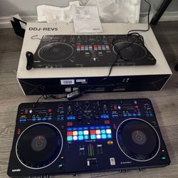 PIONEER DDJ-REV5 PROFESSIONAL BRAND NEW DJ CONTROLLER 