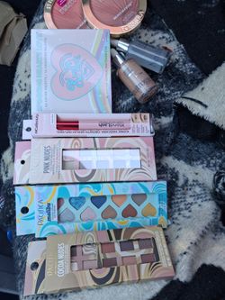 Mixed Makeup Bundle – Pacifica, Physician's Formula & More