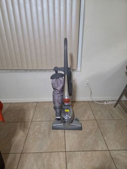 Kirby Sentria G10D