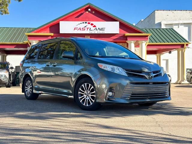 2018 Toyota Sienna