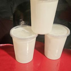 Se Vende Bulgaros Y Yogurt Greek 100% Natural..