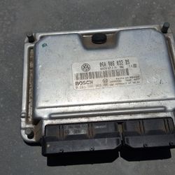 2001 VW Beetle Control Module ECM