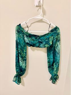 Green Leaf Print Crop Top