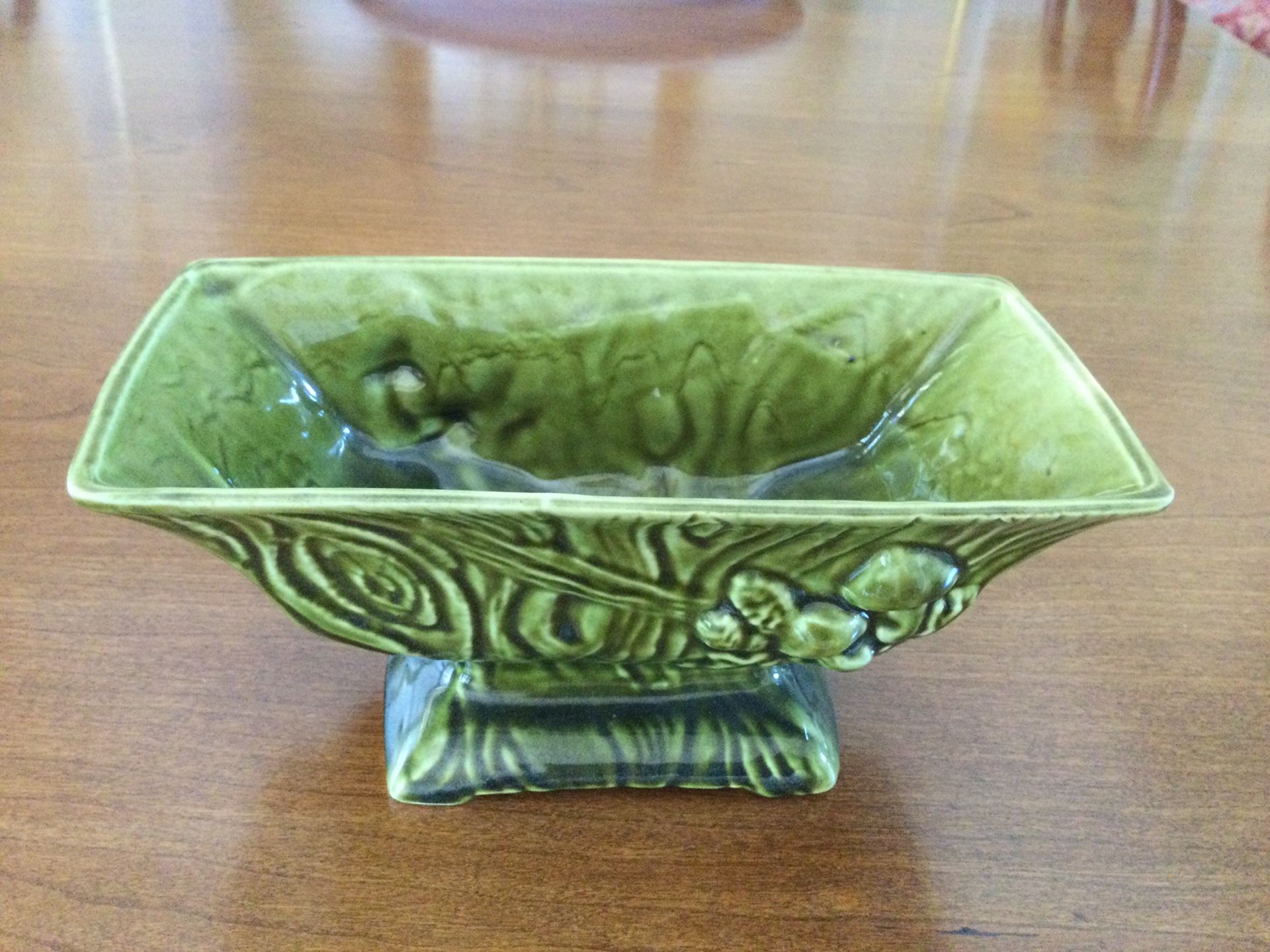 MID CENTURY PEDESTAL PLANTER