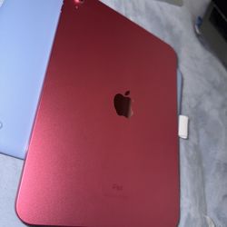 iPad 10th Gen (Pink, Wi-Fi) + Blue Keyboard Case – Great Condition! 