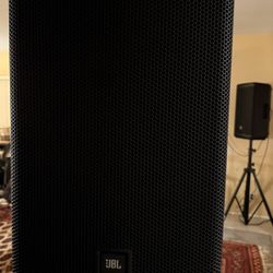 JBL EON700 Powered Speakers