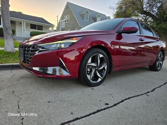 2023 Hyundai Elantra limited edition wheel