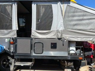 2018 Pop Up Camper