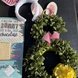 Easter Wreath & decor
