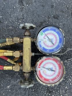 Yellow Jacket Camouflage Gauge 