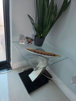 Modern Glass Top Console Table 24"