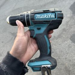 Makita power drill