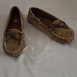 Lamo Brand Moccasins 