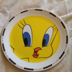 Brand New, Never Used. Looney Tunes Tweety Bird Collectible Plastic Dinner Plate