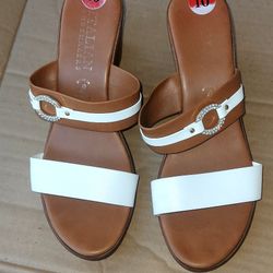 Italian Shoemaker Women's Wedge Sandals Size 10