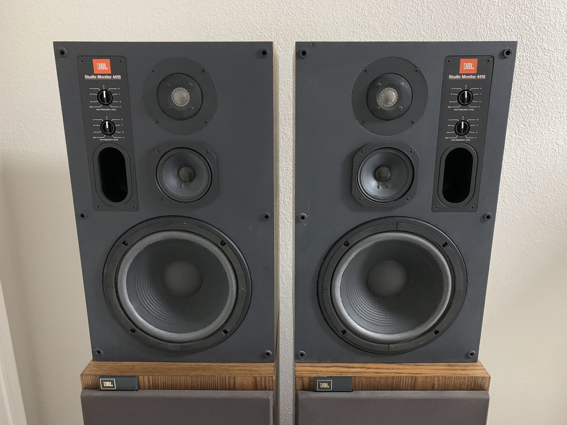 JBL Studio Speakers