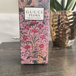 Gucci Flora