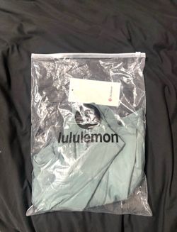 Lululemon shorts and jacket
