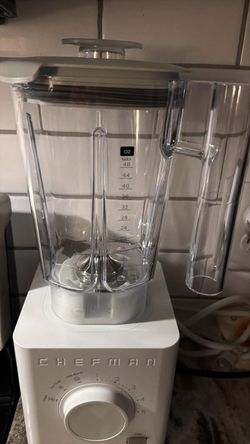 Juice blender, and a smoothie machine together