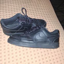 Nike Court Vision Low