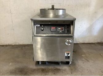 Auto Lift Fryer