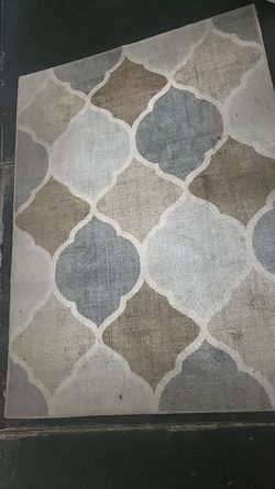 Used living room Rug