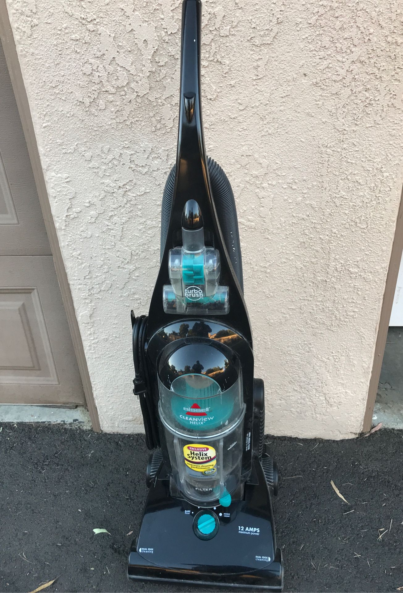 Bissell CleanView Helix 82H1 Upright Vacuum