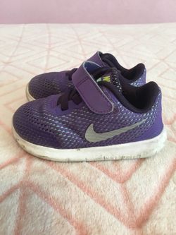 Baby Nike Tennis Shoes size 6