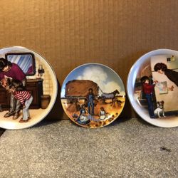 Small collector plates in perfect conditionf 5.00 Dollars For All  read All