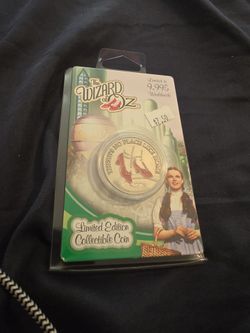 Official The Wizard of Oz Limited Edition Medallion