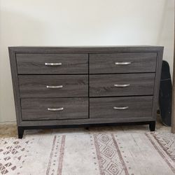 Modern Gray Bedroom Set – Nightstand + 2 Dressers