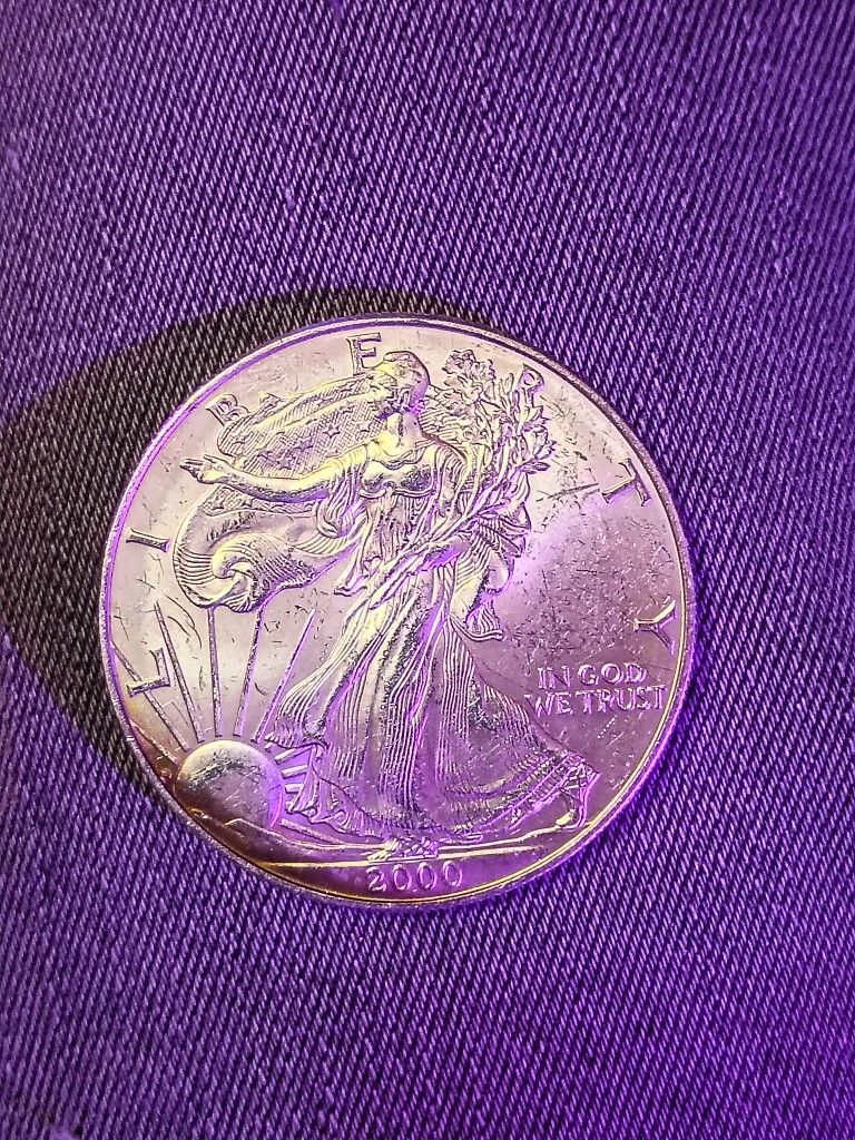 2000 No Mint Mark Silver Eagle 