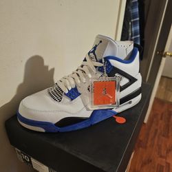 Air Jordan 4s