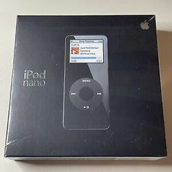 Apple iPod Nano 1st Generation ~Black 2GB