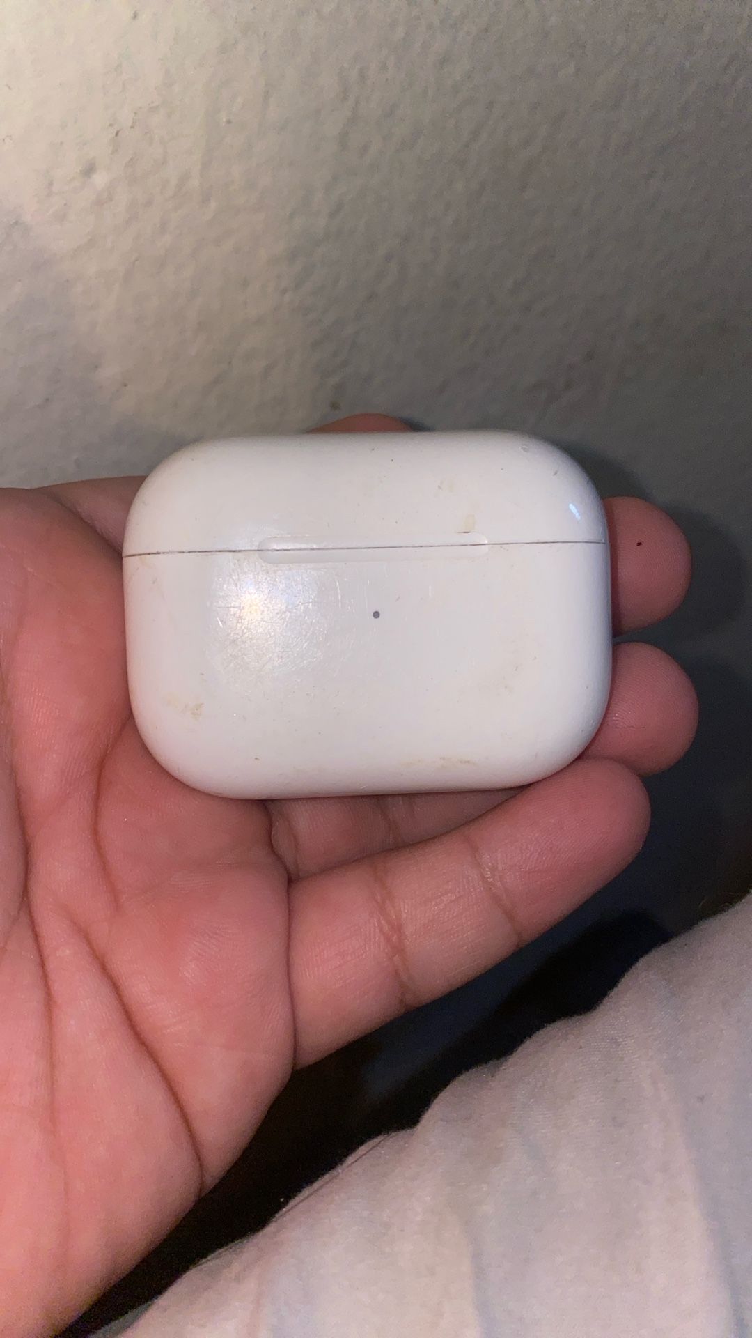 AirPod Pro Charging Case (no airpods)
