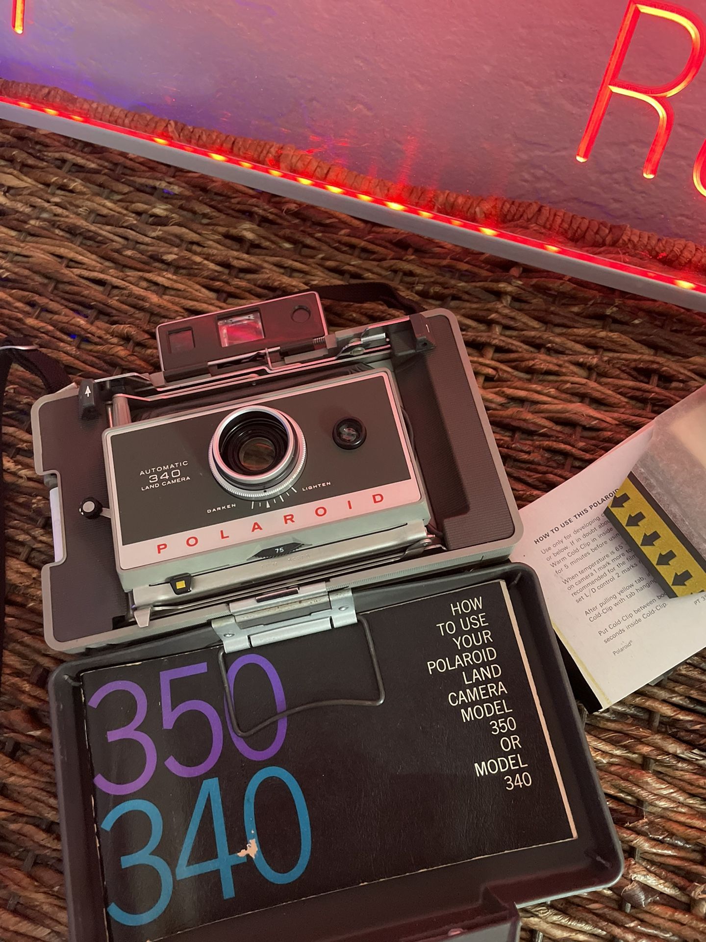 Polaroid 350 340 With Film