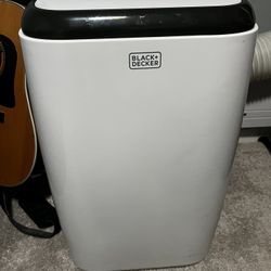 Black & Decker 8000 BTU Air Conditioner