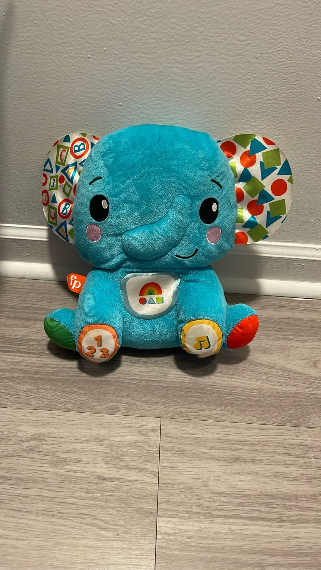 Elephant Learning Friend