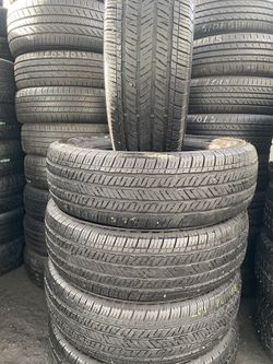 255/70/18 Bridgestone 4 Tires 80% Life 
