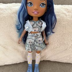 Rainbow High Doll