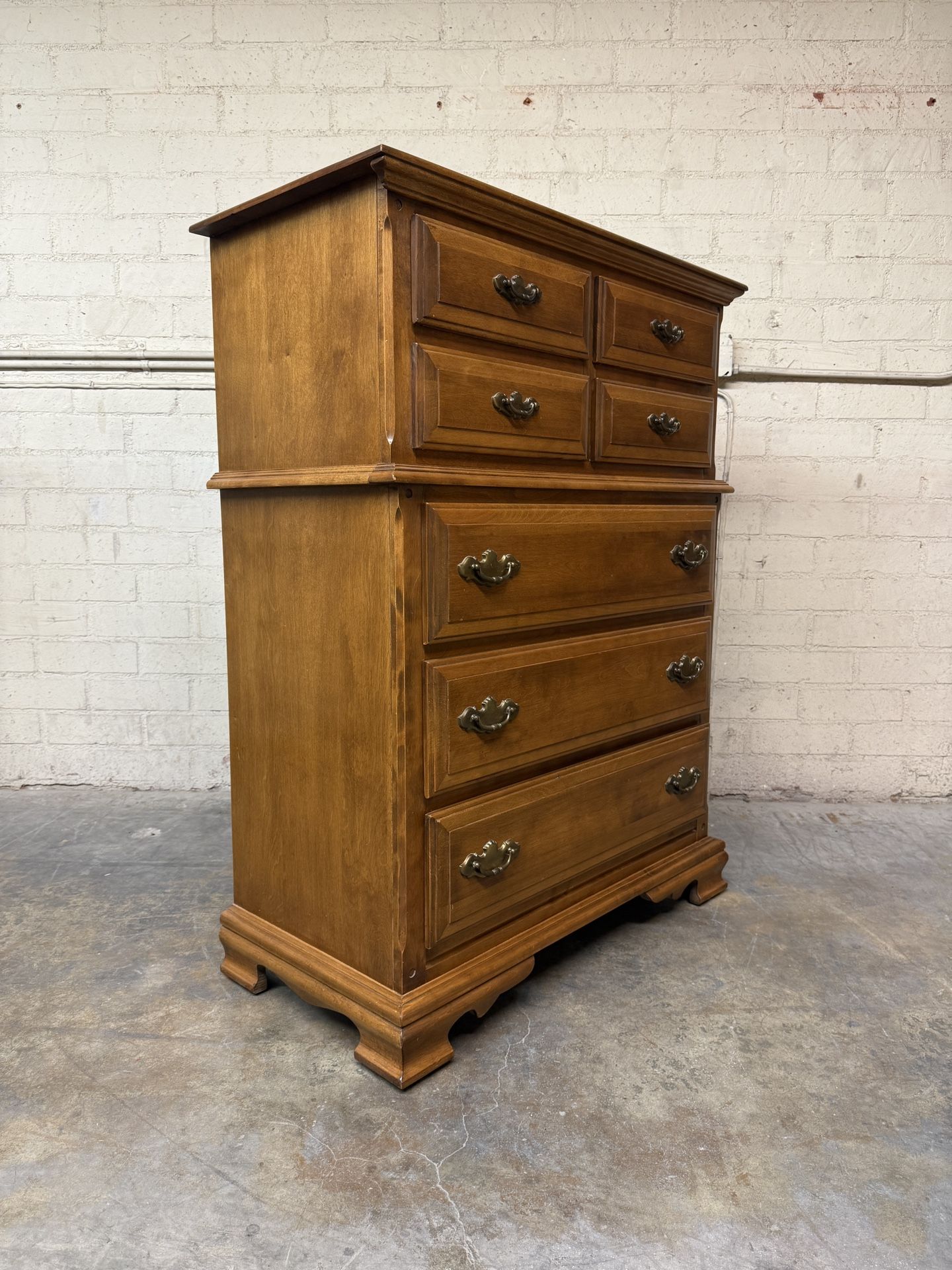 Delivery Is Available Vintage Solid Wood Chest Dresser With 6 Storage Drawers $340 OBO!