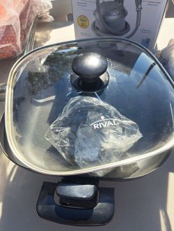 Electric skillet
